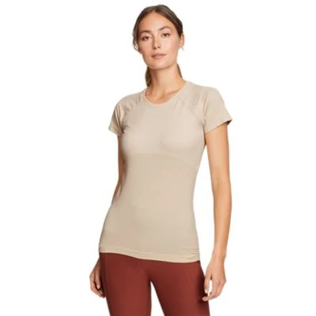 Eddie Bauer Women's Resolution Seamless Short-Sleeve Crew T-Shirt - Image 2